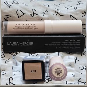 Laura Mercier Real Flawless Weightless Perfecting Concealer in shade 2C1